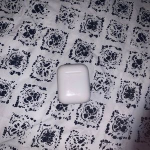 📱 AIRPODS 1st GENERATION FOR SALE!!!! 📱
